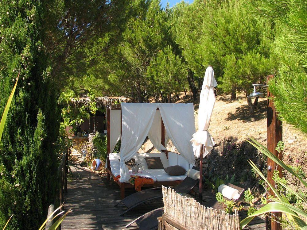 Ddg Retreat Hotel Casares Kültér fotó