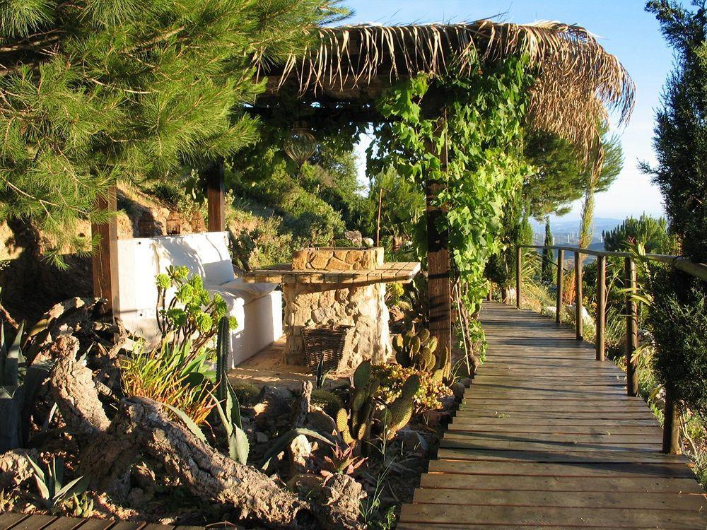Ddg Retreat Hotel Casares Kültér fotó