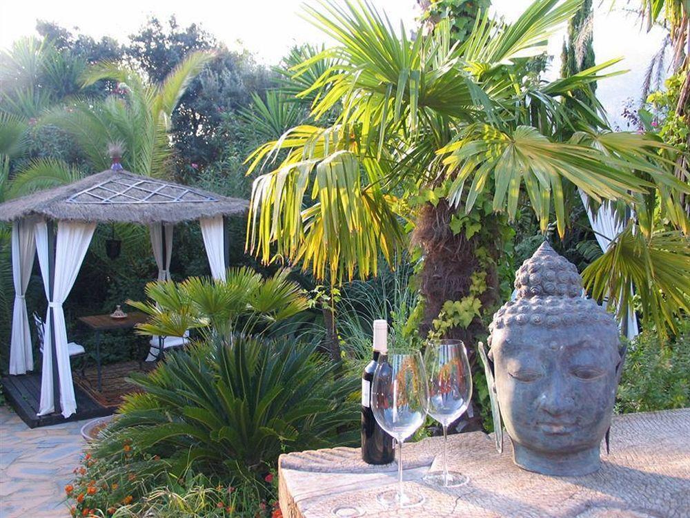 Ddg Retreat Hotel Casares Kültér fotó