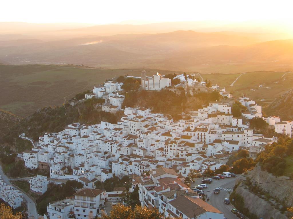 Ddg Retreat Hotel Casares Kültér fotó