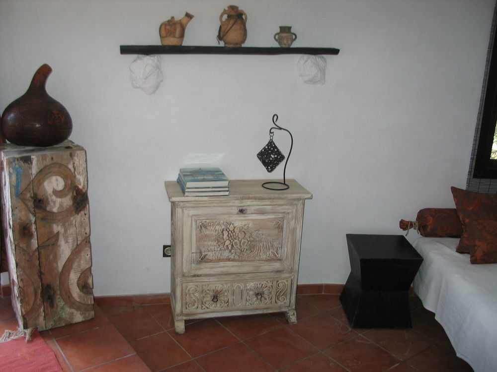 Ddg Retreat Hotel Casares Kültér fotó